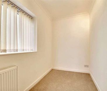 Willow Court, Droitwich Spa, Worcestershire, WR9 - Photo 5