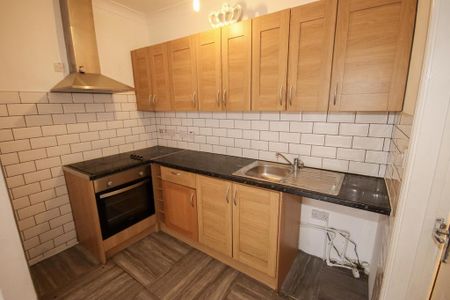 1 bedroom flat to rent - Photo 3
