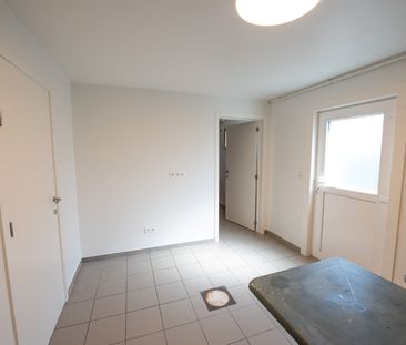 Volledig instapklare woning met 2 slaapkamers en ruime tuin in Zulte - Photo 6