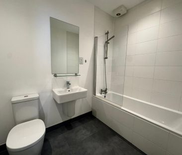 Darwin House, Exeter - Photo 1