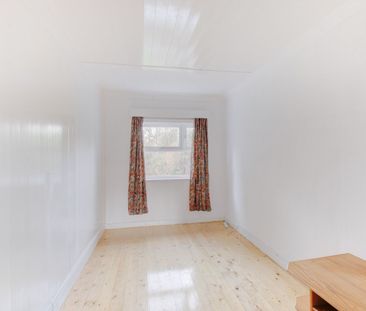 3 bed semi-detached house to rent in Staple Lodge Road, Birmingham,... - Photo 6