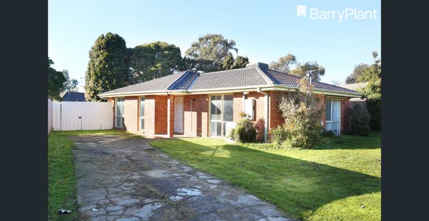 **REGISTER TO INSPECT VIA REALESTATE.COM.AU LINK & PHOTO ID MUST BE PROVIDED AT ENTRY, WHEN VIEWING ALL RENTAL PROPERTIES WITH BARRY PLANT FRANKSTON* - Photo 1