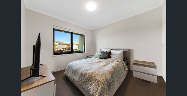 Modern 2-Bedroom Townhouse in Prime Kalkallo Location - Photo 1