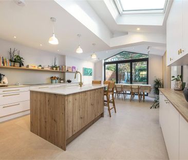 4 bedroom terraced house to rent - Photo 6