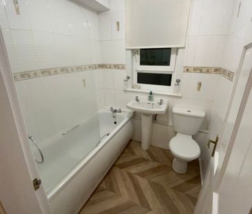 2 Bedroom Property To Rent - Photo 6