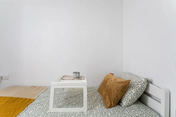 Carrer del Beat Joan Grande, Valencia, Valencian Community 46011 - Photo 1