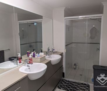 CHEAP SMALL room at CBD inc. furniture - Photo 6