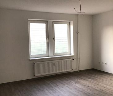Reinkommen und Wohlfühlen: Renovierte 2,5-Zimmer-Wohnung - Foto 1