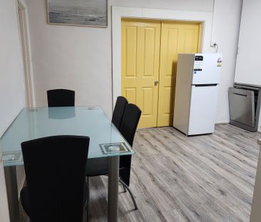 Noble Park - Photo 2