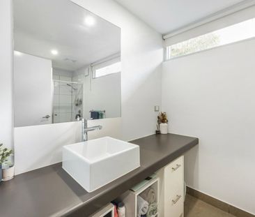 309/50 Janefield Drive, Bundoora - Photo 2