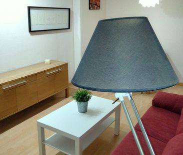 Apartamento de alquiler en Plaza Ronda de Garay, 29, San Juan - Photo 2