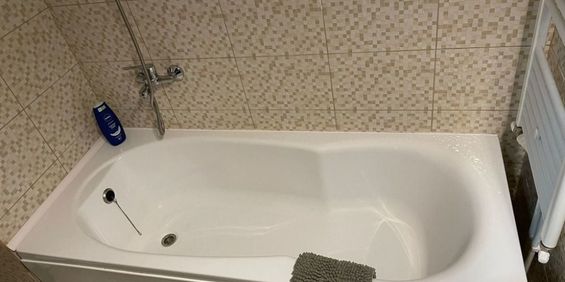 De inchiriat garsoniera in zona Take Ionescu cu centrala proprie - Photo 3