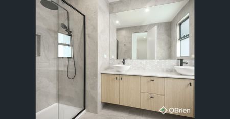 Quiet Luxury - Photo 2