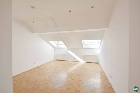 Helle 3-Zimmer-Dachgeschoß-Wohnung mit Blick auf die Votivkirche - Foto 3