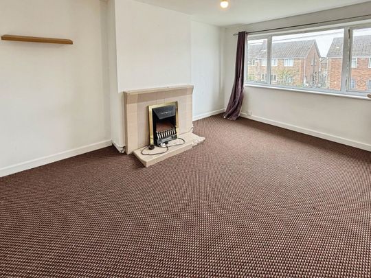 Tudor Road, Nuneaton - Photo 1