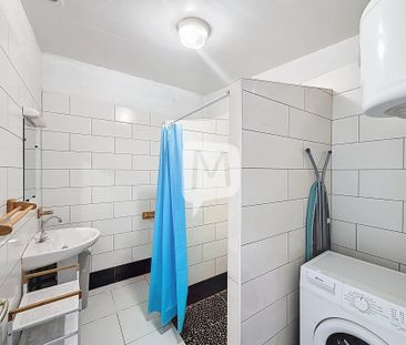 Location Maison 2 pièces 46m² REMIRE MONTJOLY 97354 - Photo 5
