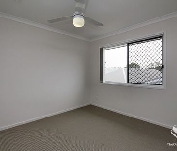 Large 3 Bedroom Townhouse avail: 16/11/2024 - Photo 3