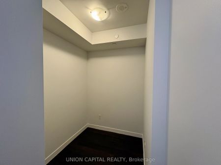 8 Eglinton Avenue E #3109 - Photo 5