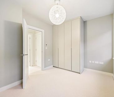 3 bedroom terraced house to rent - Photo 6