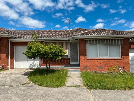 2/963 High Street, Reservoir VIC 3073 - Photo 2