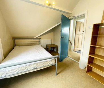 5 bedroom private hall to rent - Photo 3