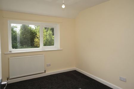2 bedroom House To Let - Photo 4
