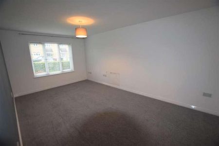 Winton Road, Stratton, SN3 - Photo 2