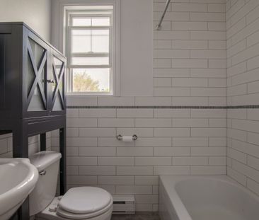 5550 Snowdon Street - Photo 1