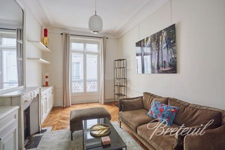 Appartement à louer à Paris 8Ème - Photo 4