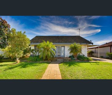 14 Whimbrel Crescent, Coodanup, WA 6210 - Photo 6