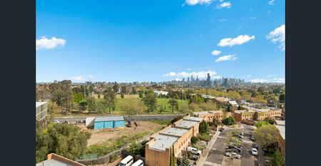 Luxurious Easy Living - Photo 5