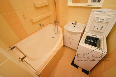 Pronájem bytu 3+1 73 m² - Fotografie 4
