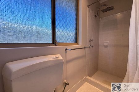 Comfort, Space & Lifestyle - 4x2 Home in Alexander Heights - Photo 5