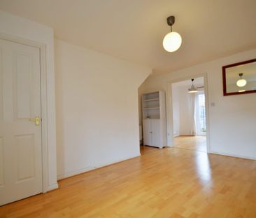 2 bedroom house - terraced - Photo 3