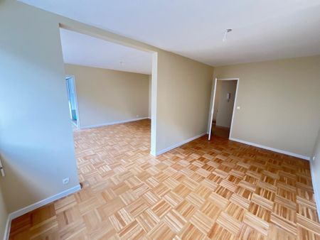 Location Appartement 4 pièces Meublé 83m² VILLEURBANNE 69100 - Photo 2