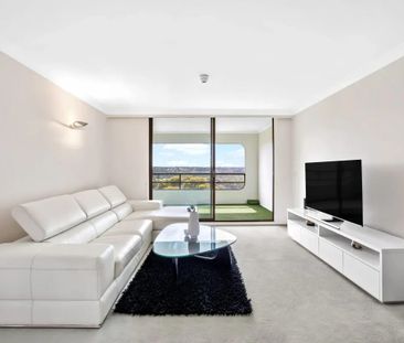 "Casa Vista" - Due North Apartment with Stunning Water Views - Photo 1