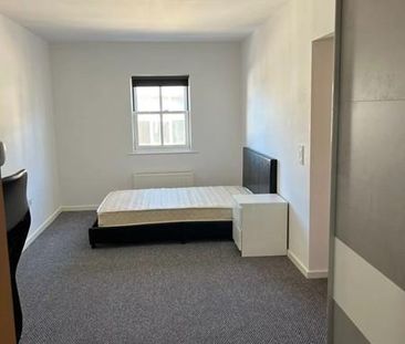 3 bedroom private hall to rent - Photo 3