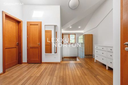 Pronájem bytu 3+kk 98 m² - Фото 2