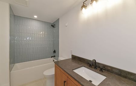 For Lease - 1105 Queen Street Unit# 3, Toronto, Ontario - Photo 3