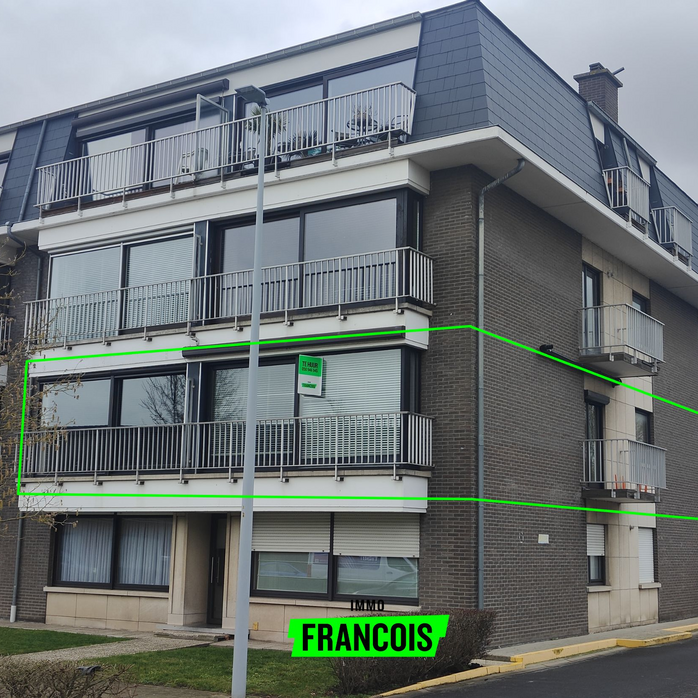 Zonnig gelegen appartement met 2 slaapkamers en garagebox te Oostkamp - Photo 1