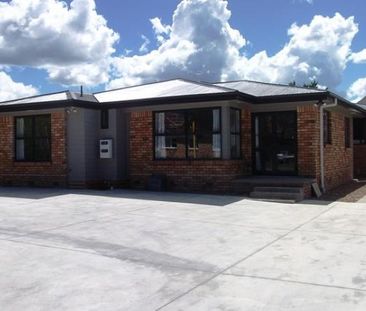 Looking for an easy, comfortable place to call home near the Univer... - Photo 6