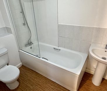 2 bedroom apartment to rent - Photo 6