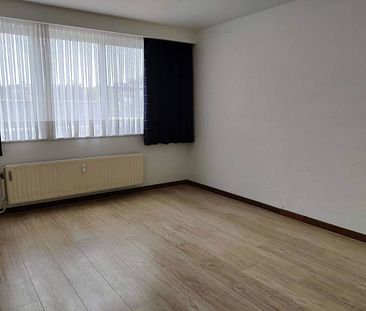 appartement met uitzicht op het park Rivierenhof - Photo 2