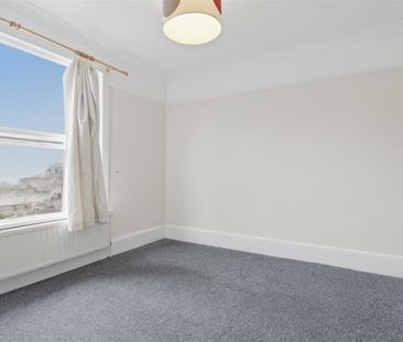 Kings Road, Leytonstone, E11 - Photo 5