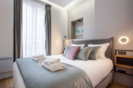 Rue du Faubourg Poissonnière - Photo 3