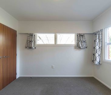 Well Presented Four Bedroom Brick Home - Photo 6