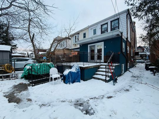 For Lease - 15 Keystone Avenue Unit# Main & 2nd, Toronto, Ontario - Photo 1