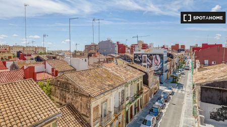 valencia, Valencian Community 46011 - Photo 4