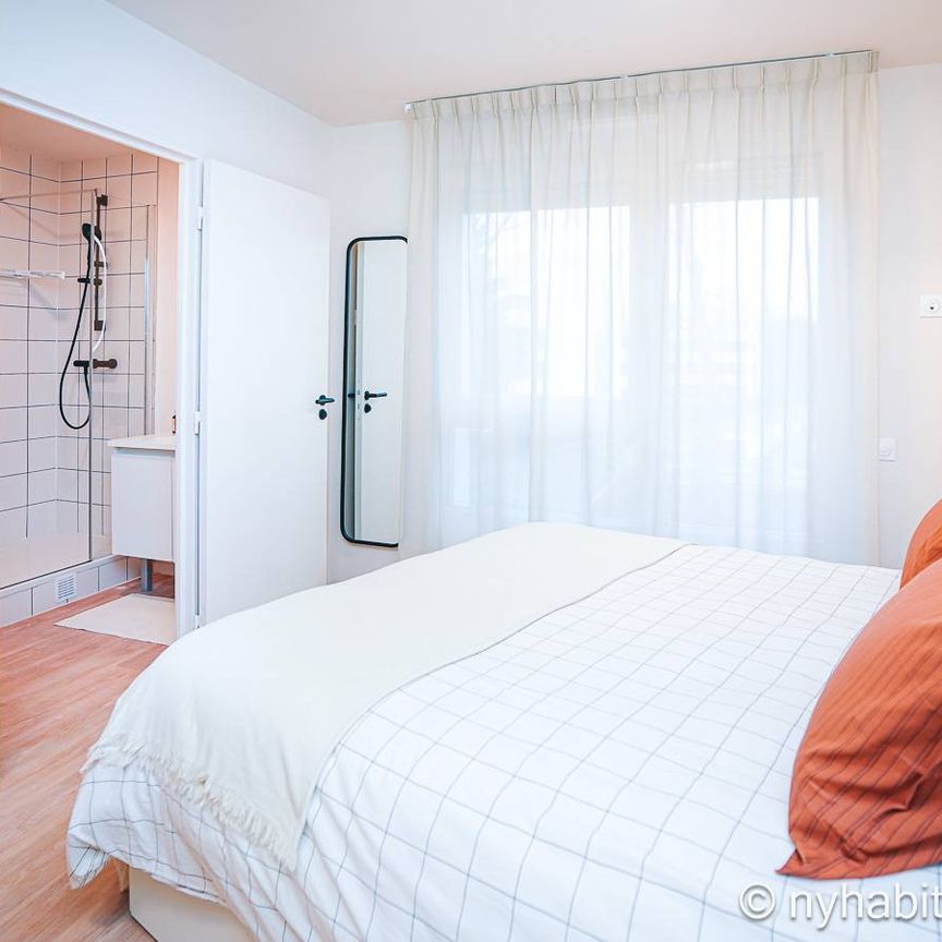 Logement à Paris, Location meublée - Photo 1