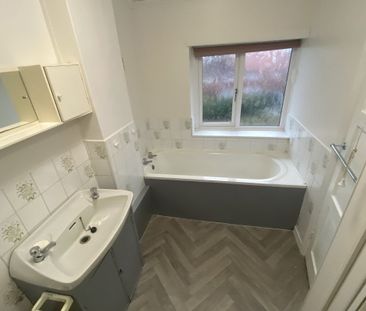 Corndon Close, KIDDERMINSTER - Photo 4